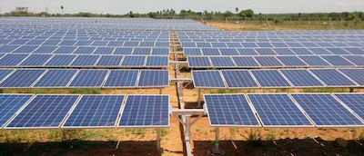 4MW horizontal single axis tracker in Vellakoil, Tamil Nadu, India. Image via Wi