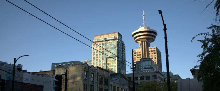 The Vancouver Lookout located at the top of, the Harbour Centre Downtown (Photo source: Elvis Zhang from Unsplash)